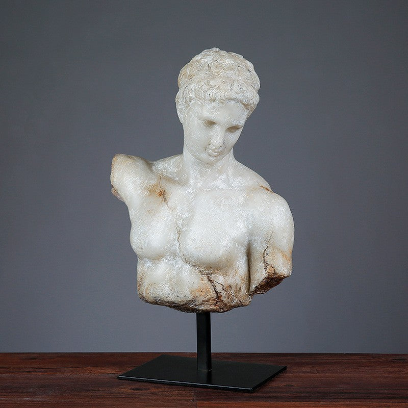 Resin sculpture ornaments