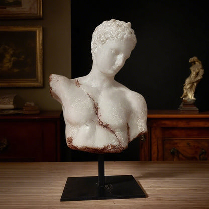 Resin sculpture ornaments